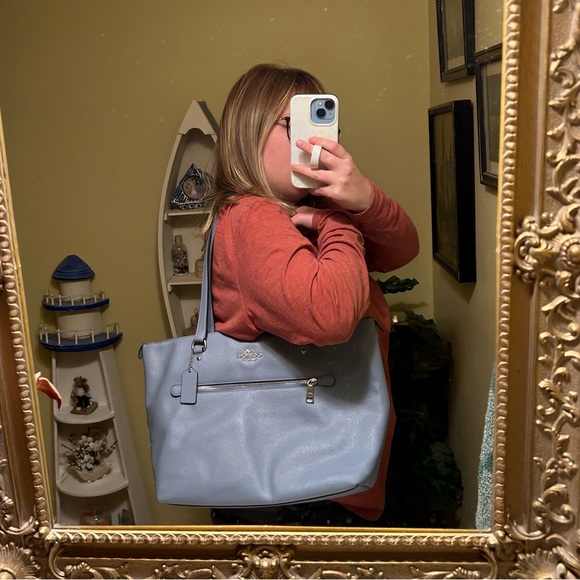 Coach blue shoulder gallery tote purse 💙 - Picture 11 of 11